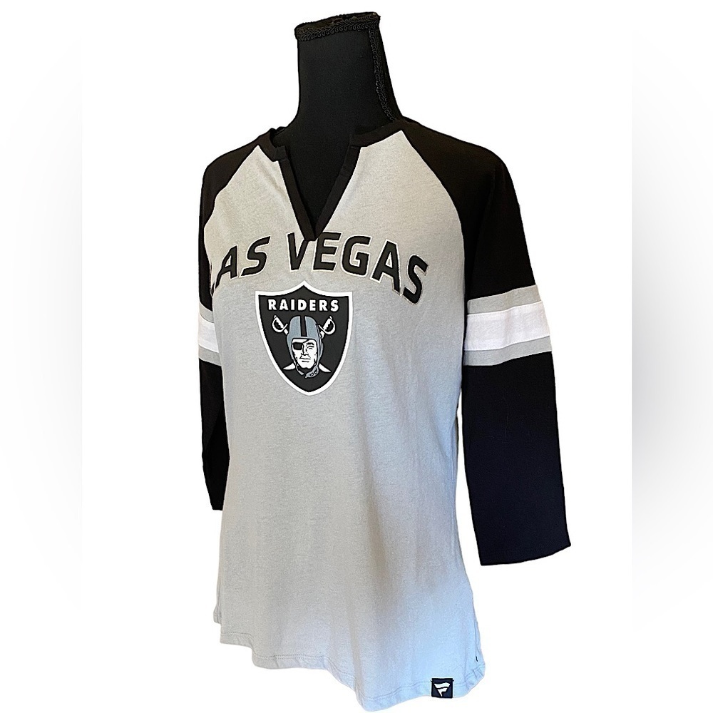 NFL RAIDERS Football Jersey Women’s Size Medium Grey/Black E…